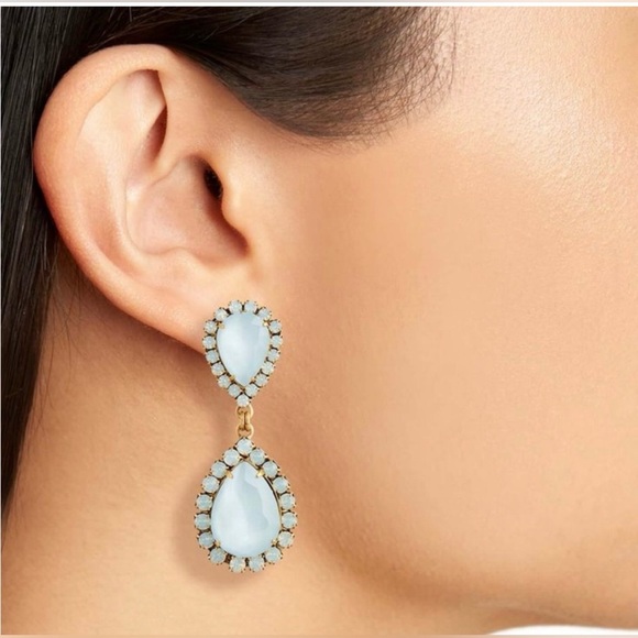 GORGEOUS, Like New Loren Hope Abba Crystal Light Blue Drop Earrings - Picture 3 of 14